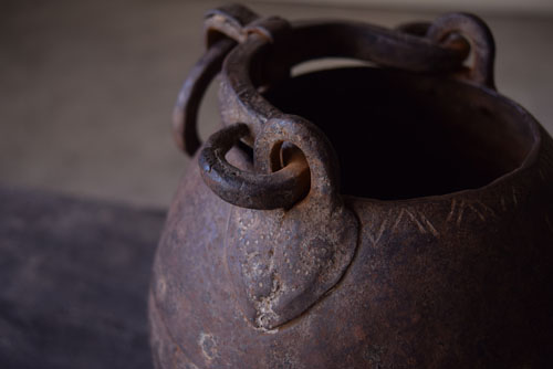 美しい造形,アンティーク,鉄器,釣瓶,装飾,インド,ディスプレイ,コレクション,古道具,